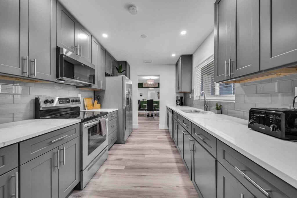Sweet Escape 5 Br/2Ba Min From Airport And Beach Fort Lauderdale Luaran gambar